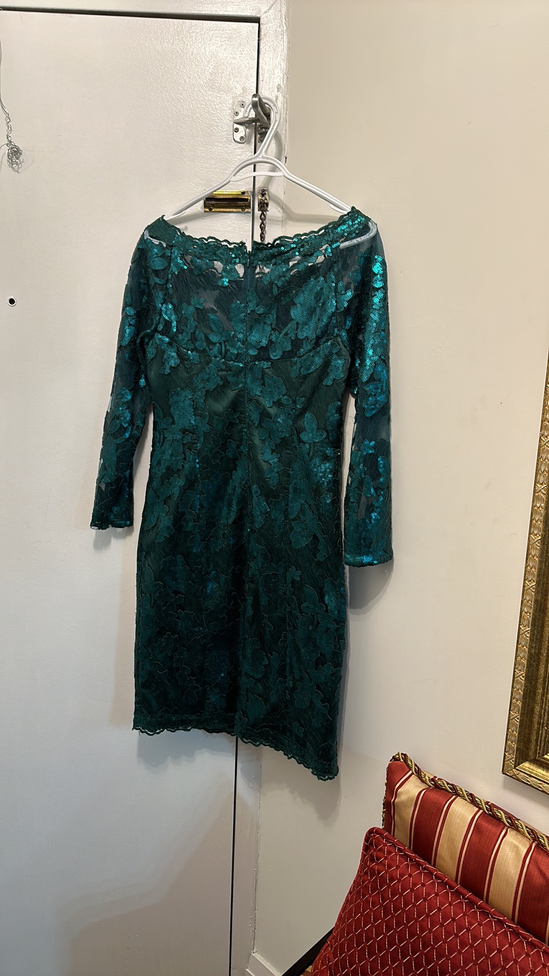 Beautiful lace dress from Melanie Lynn