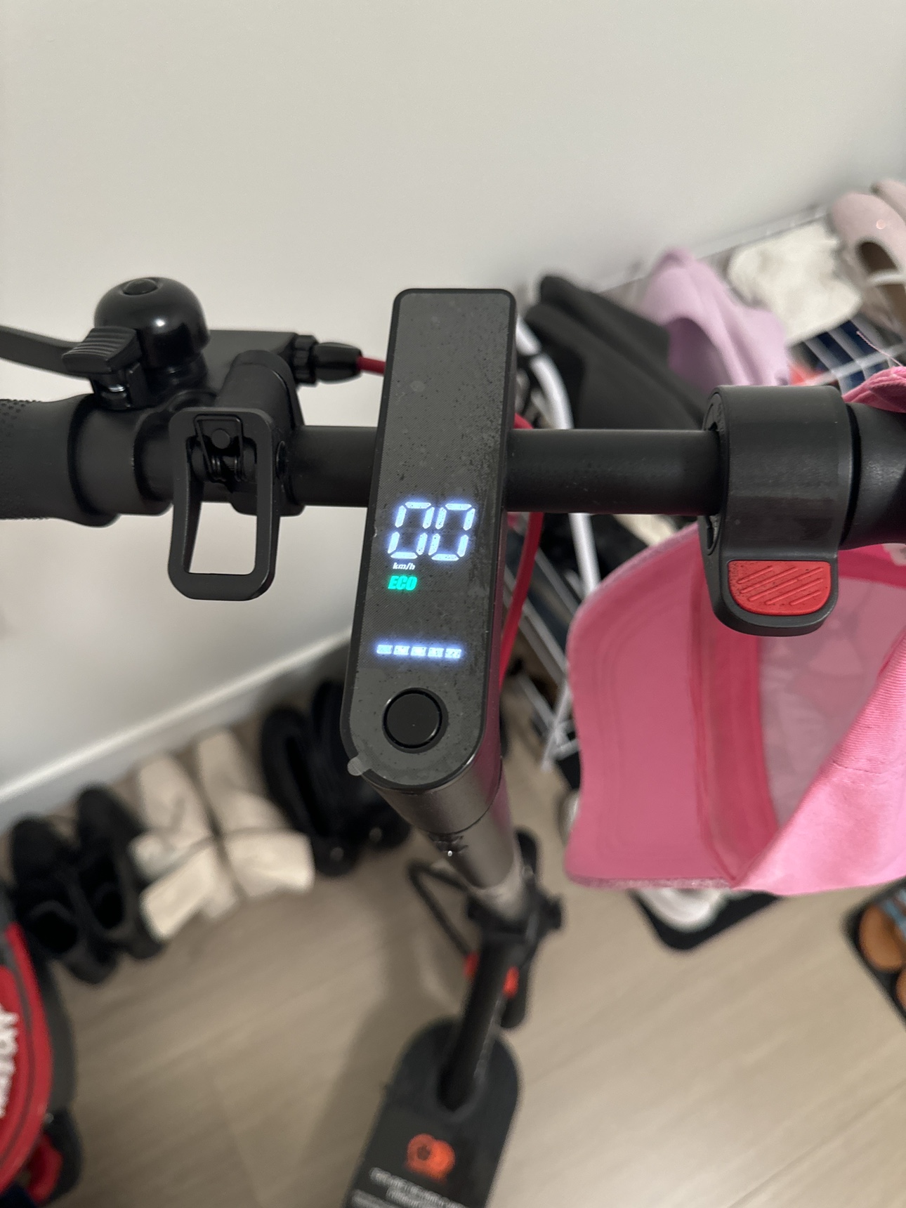 Brand new electric scooter - photo 3