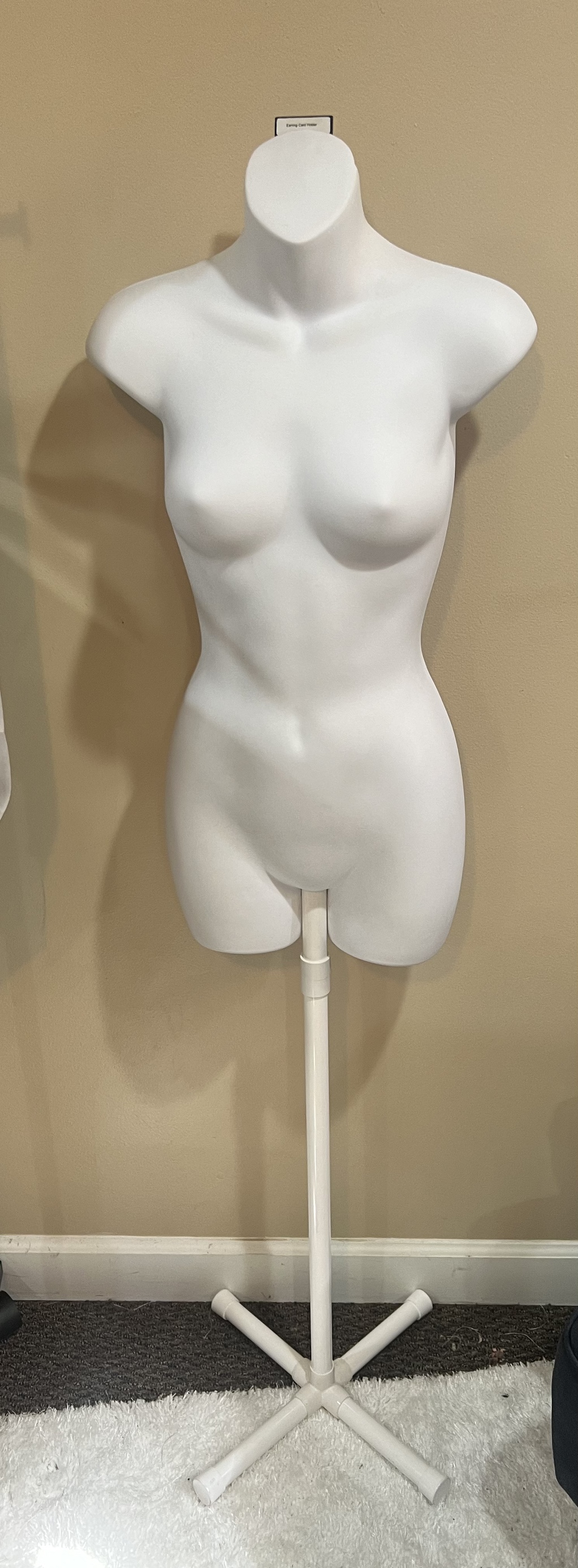 Female clothing Mannequin thumbnail