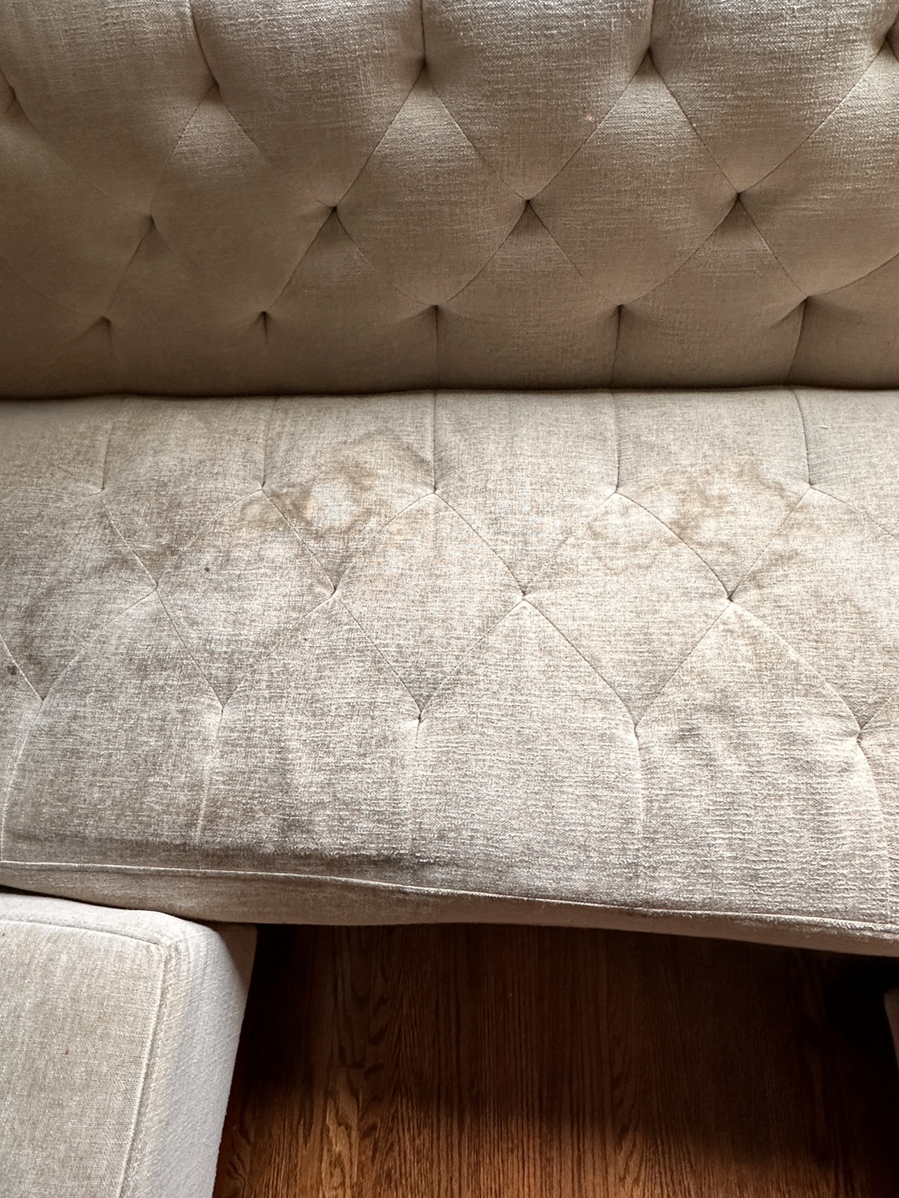 Free small sectional - photo 2