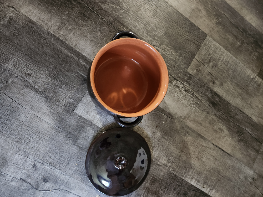 Ceramic pot. - photo 2