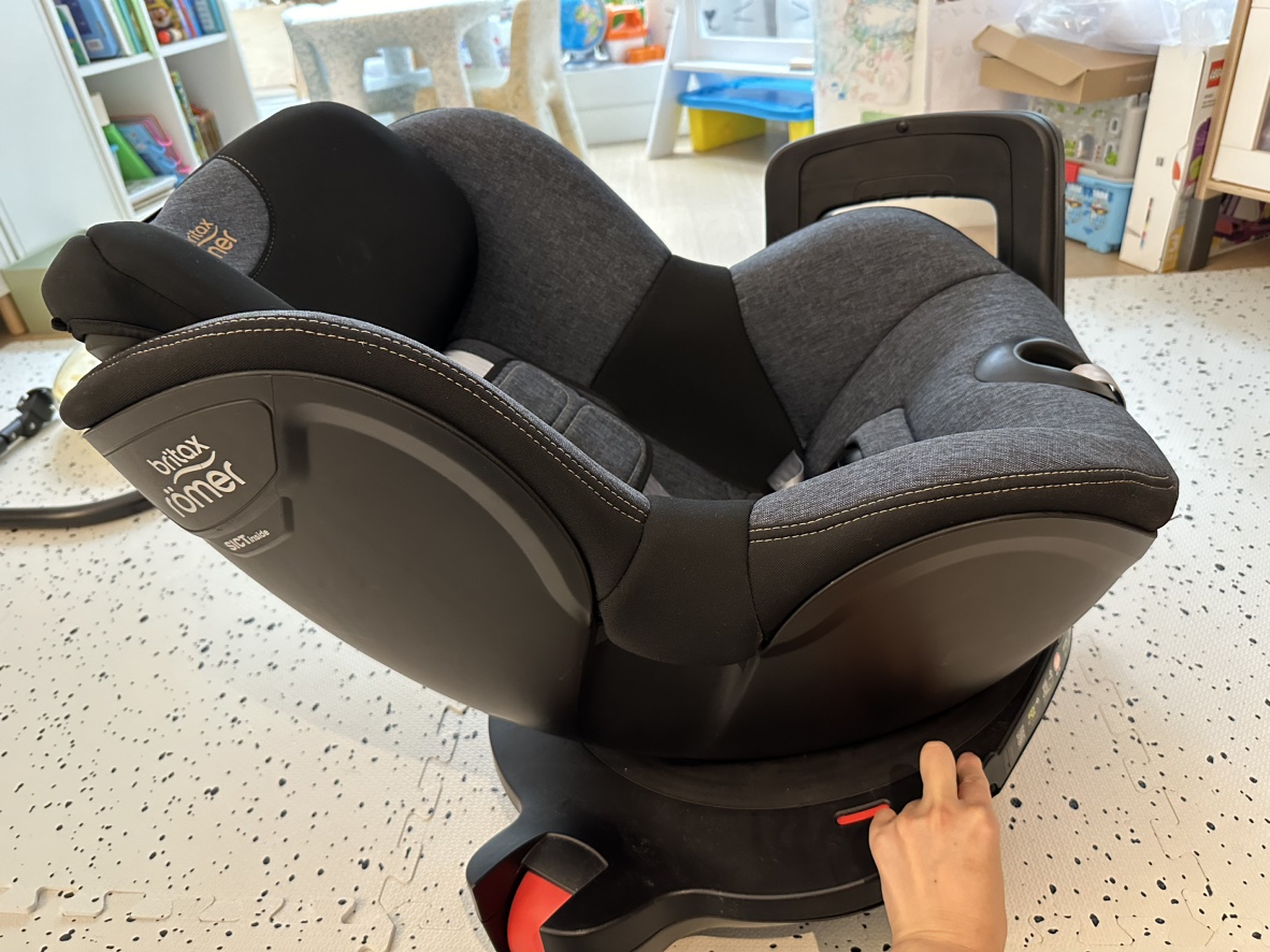 Britax romer dualfix i-size Car seat (infant-toddler) - photo 4