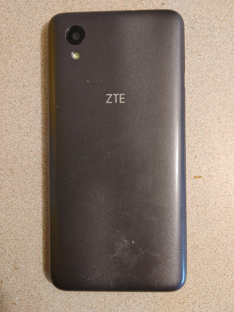 ZTE phone - photo 2