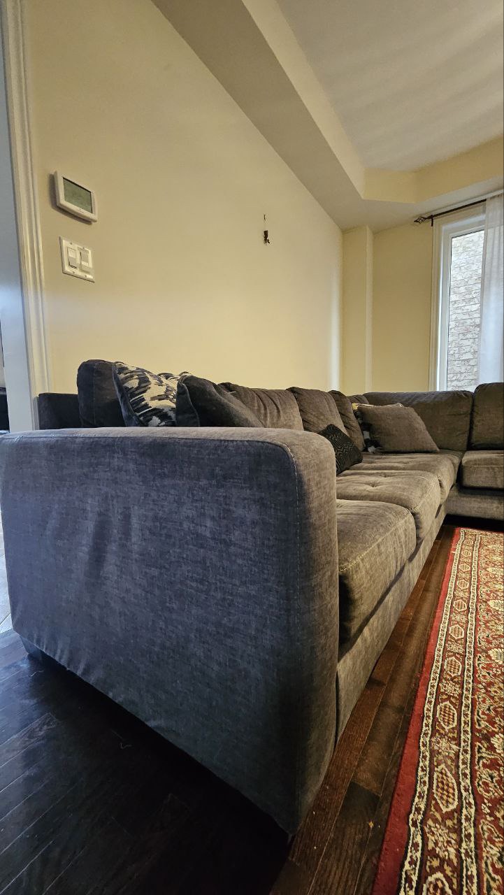 Sofa, brand Ashley - photo 5
