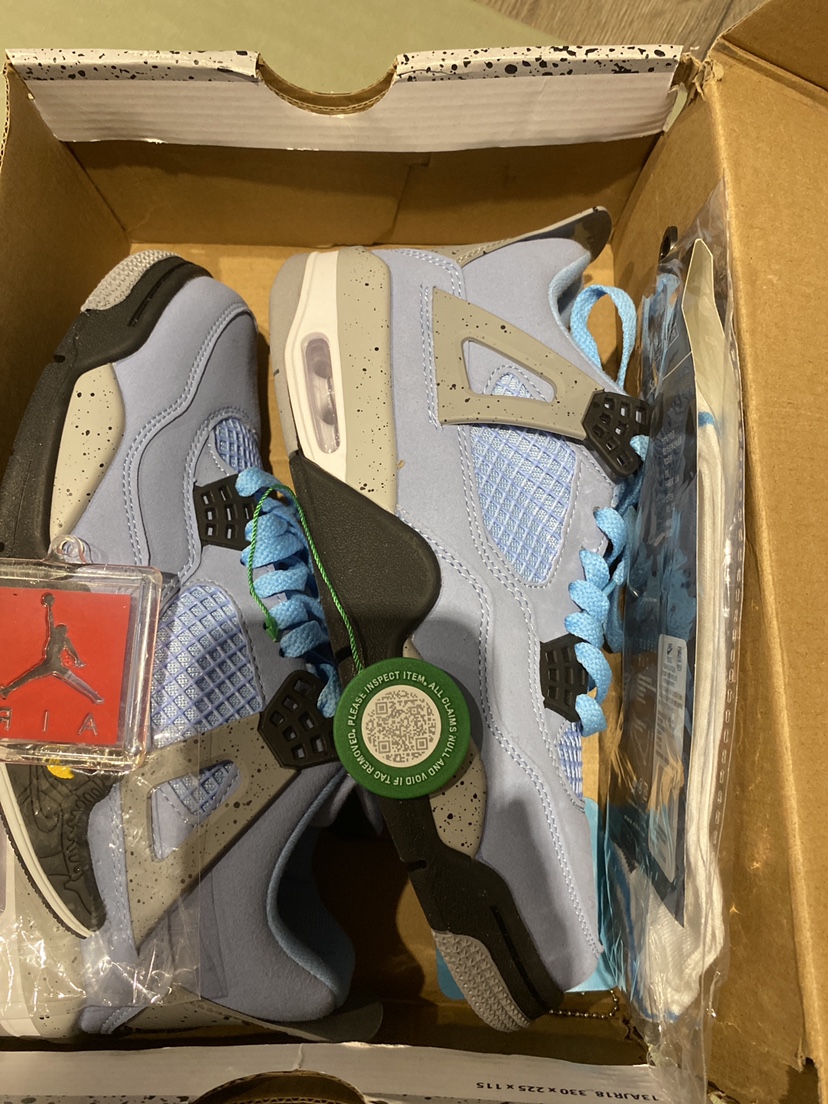 Aj 4 University Blue Size 6