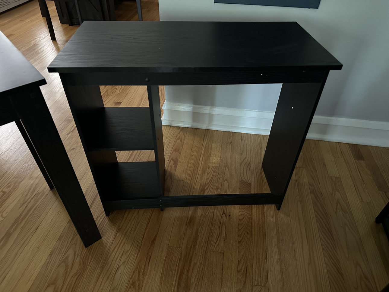 2 small desks and chair - photo 2