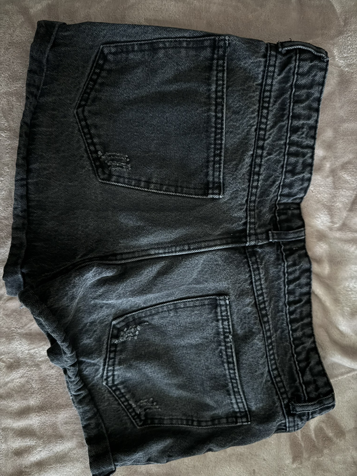 Forever 21 short image indicator(3)