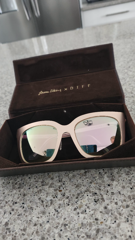 DIFF Sunglasses Brand New