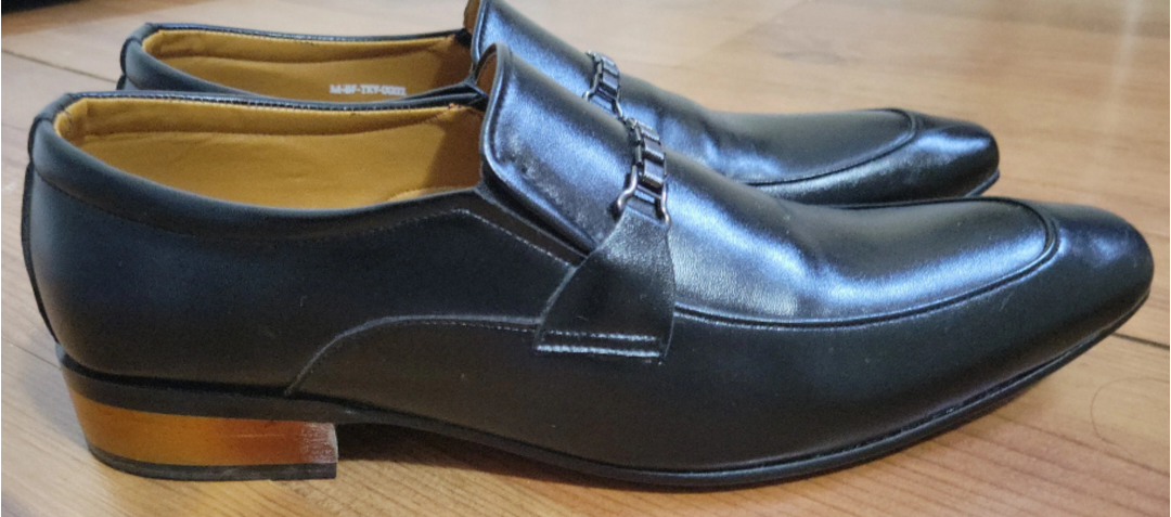 Like New Men's Black Dress Shoes from NDURE image indicator(2)