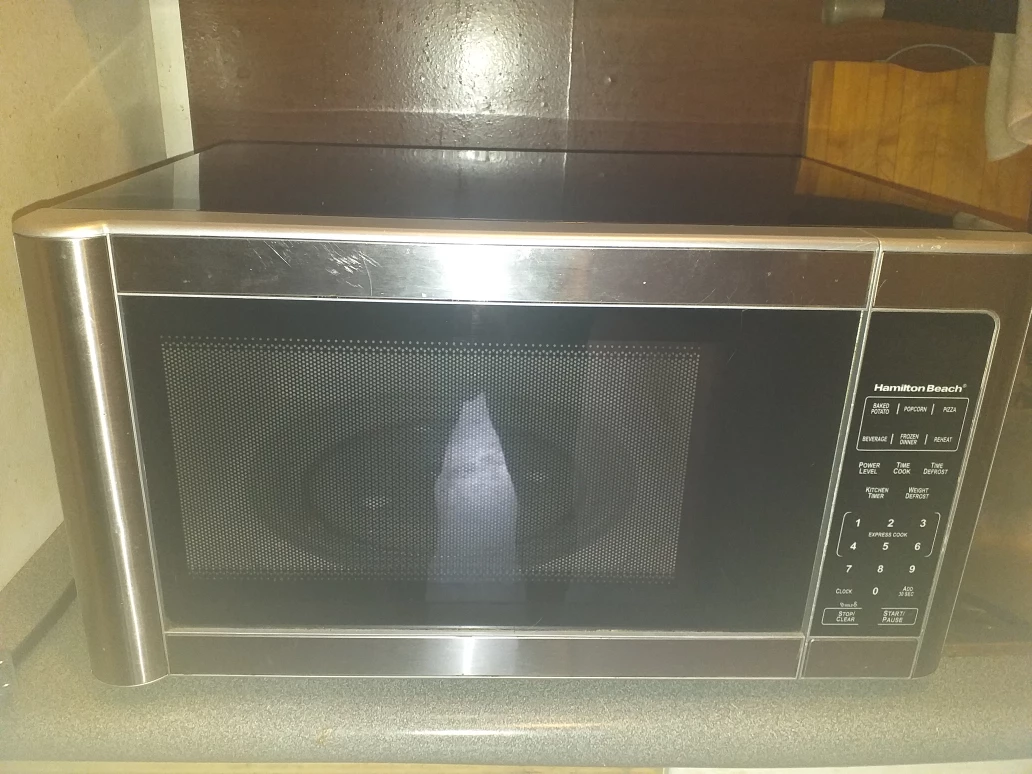 Hamilton Beach large microwave thumbnail