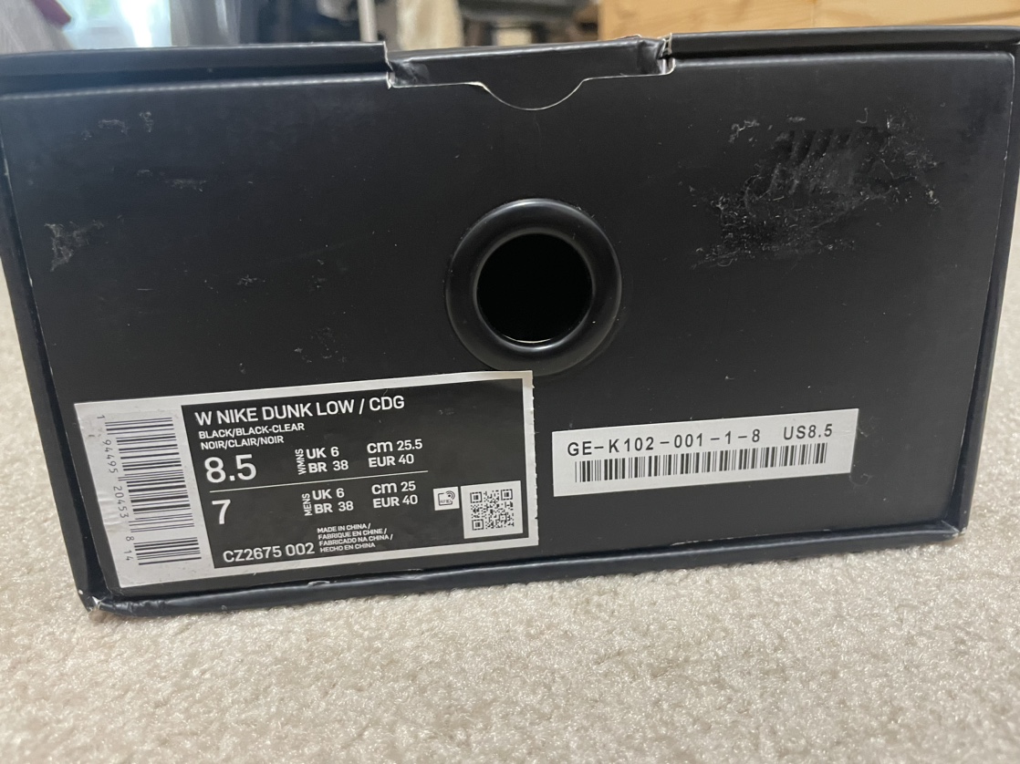 Women’s Nike + Com de Garsons low dunk size 8.5 image indicator(5)