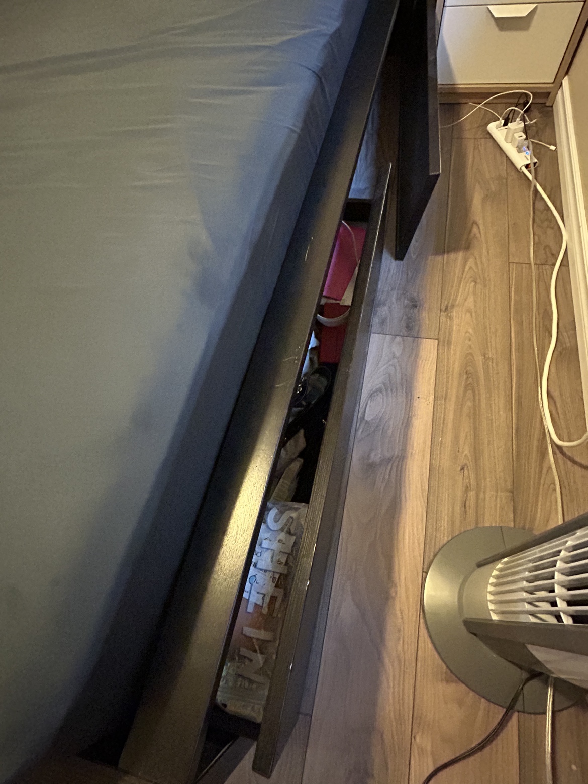 Ikea Malm queen bed with storage - photo 2