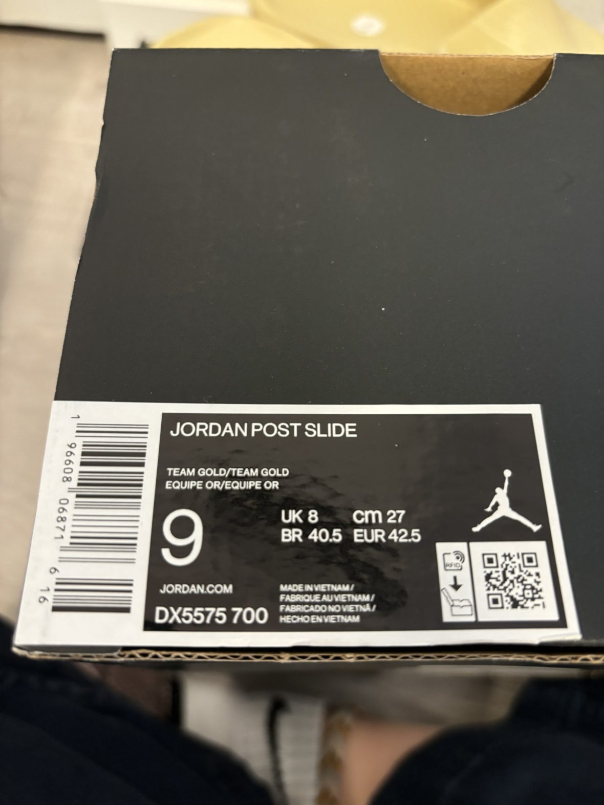 Jordan Post Slide image indicator(4)