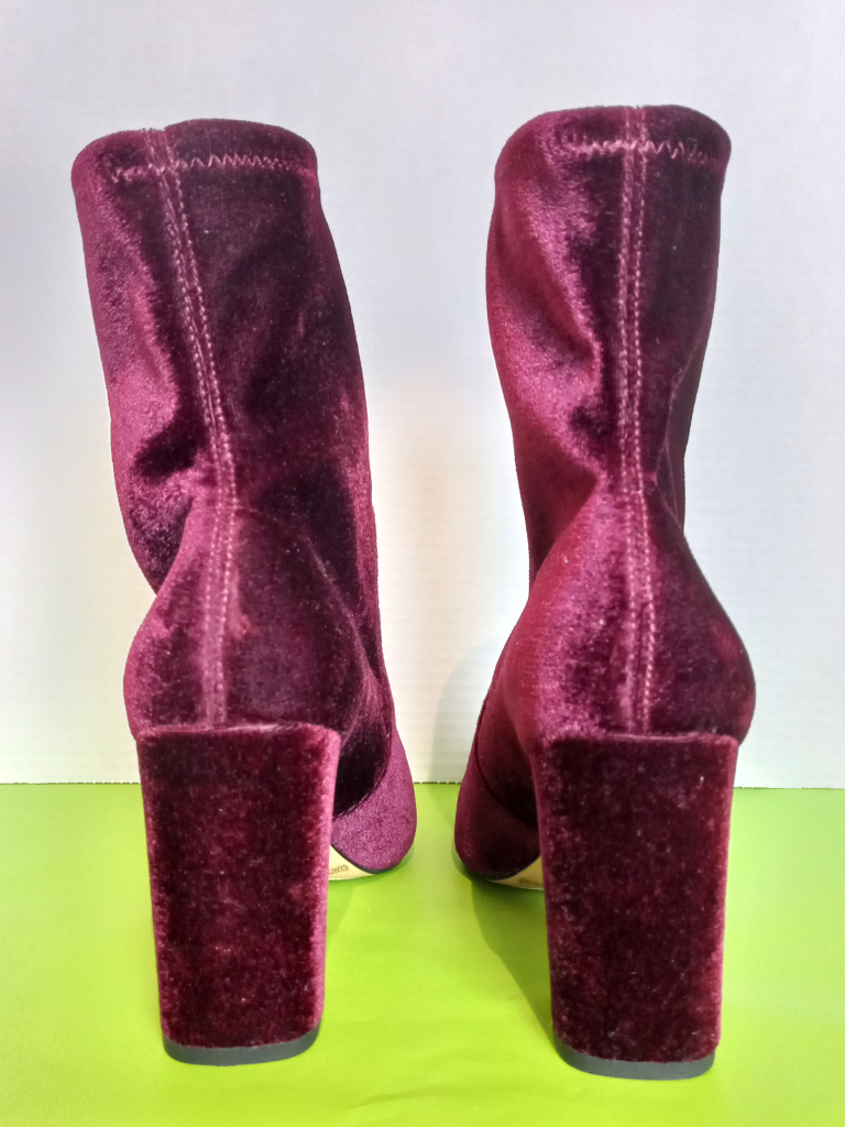 LORD & TAYLOR maroon velvet bootie heels. Size 6.5 image indicator(3)