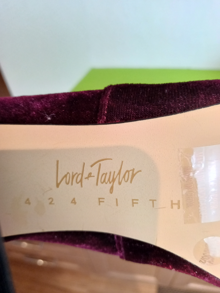 LORD & TAYLOR maroon velvet bootie heels. Size 6.5 image indicator(4)