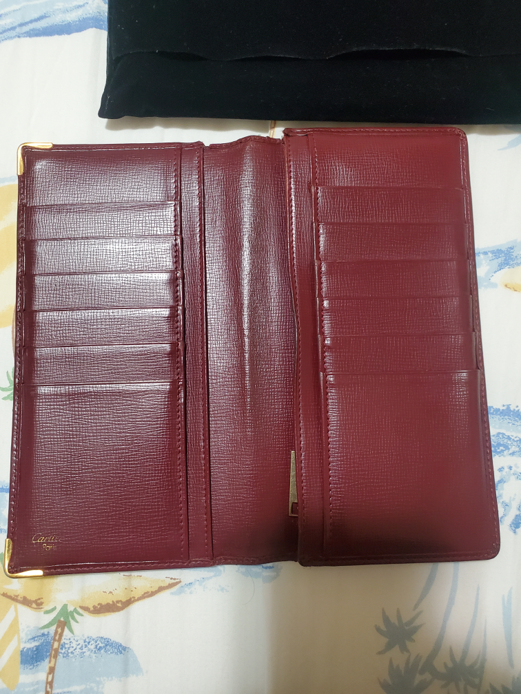 Cartier Wallet image indicator(4)
