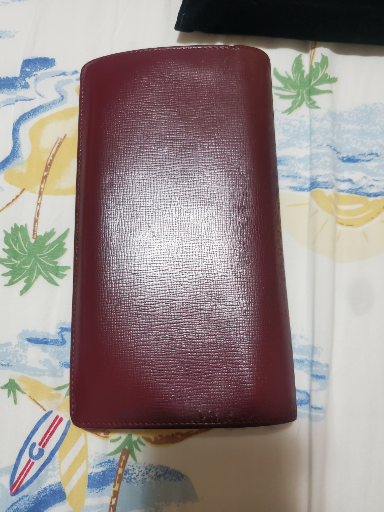 Cartier Wallet image indicator(6)