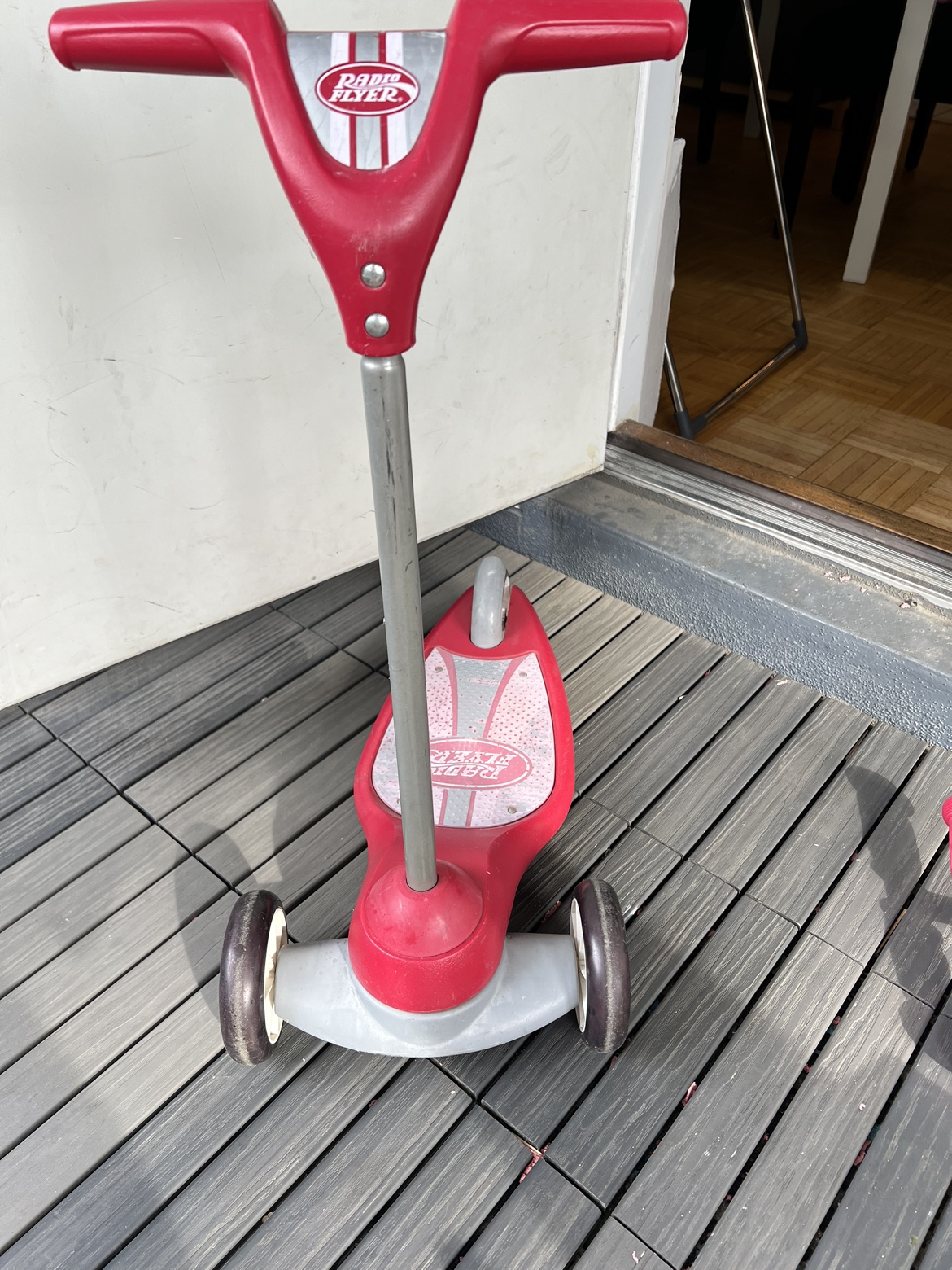 Scooter- 3 wheels Radio Flyer thumbnail