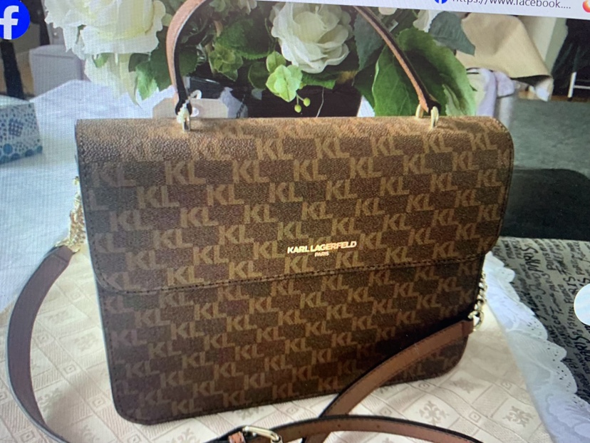 Carl Lagerfeld Paris- Authentic New Purse image indicator(2)