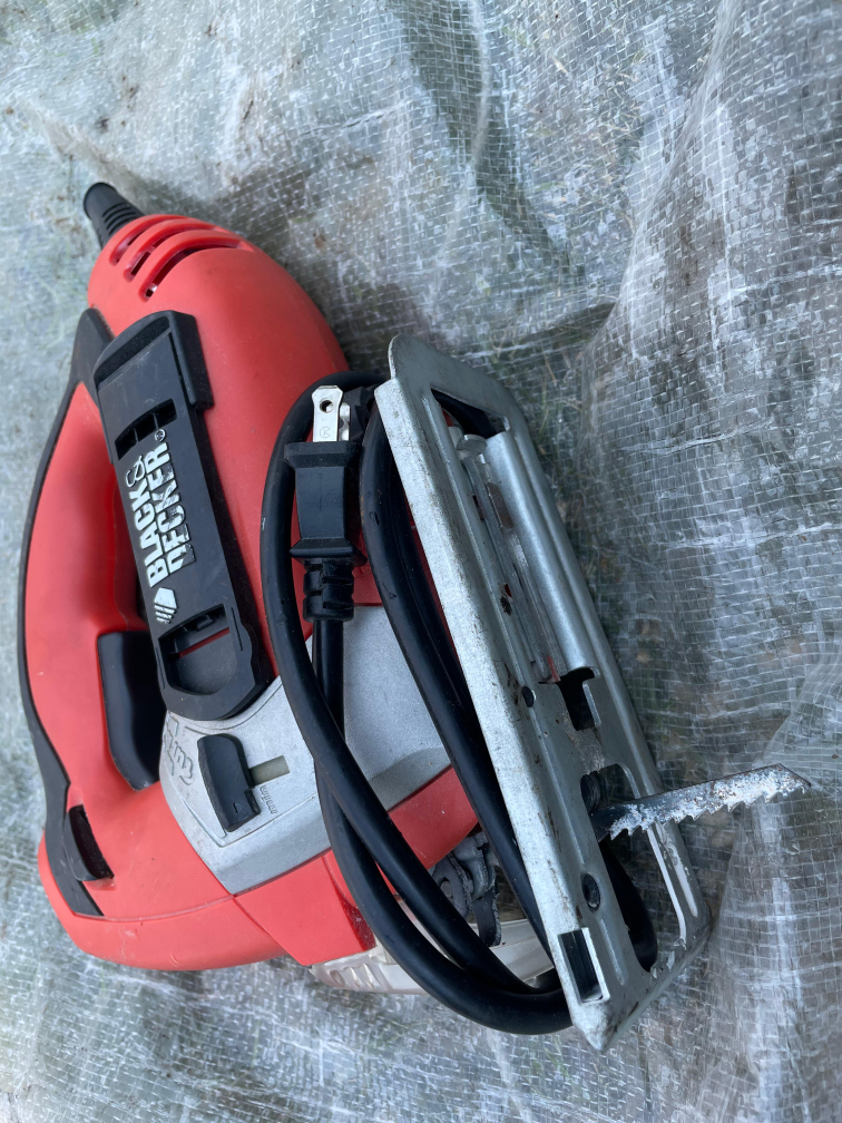 Black and Decker Jig Saw - photo 3