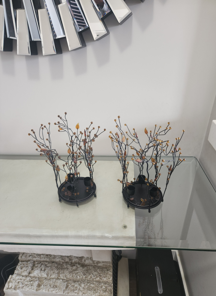 2 Candle Holders