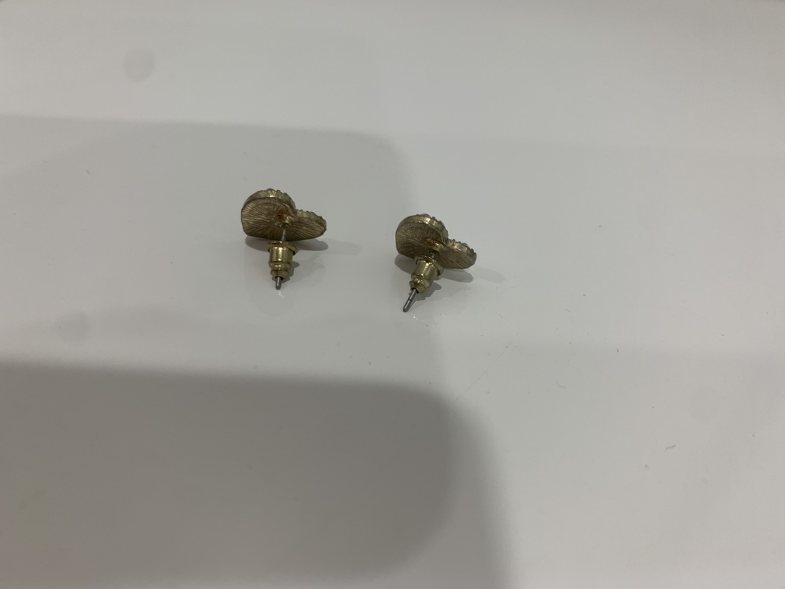 Rhinestone heart earrings (imitation)  #Freecycle - photo 2