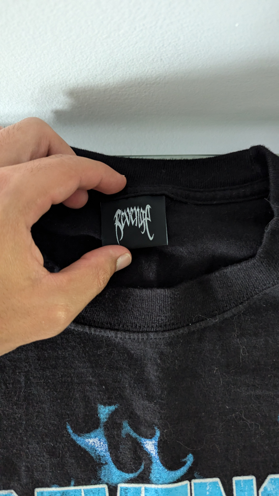 Revenge official tee M image indicator(3)