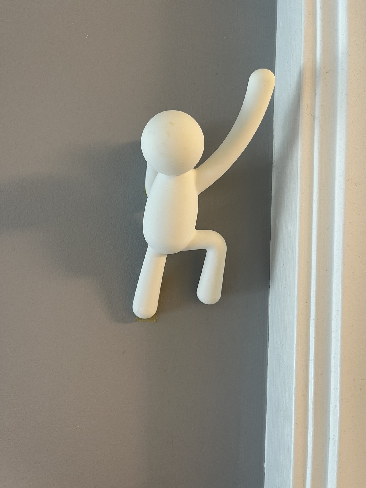 Umbra wall hooks image indicator(5)