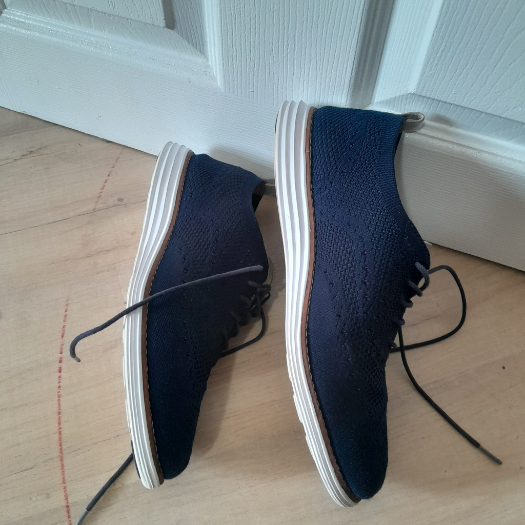 Cole Haan Womens image indicator(2)