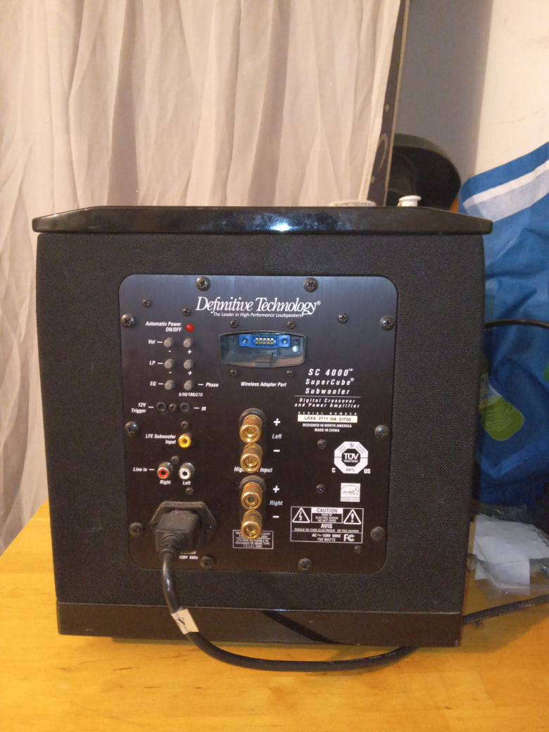 Base speakers thumbnail