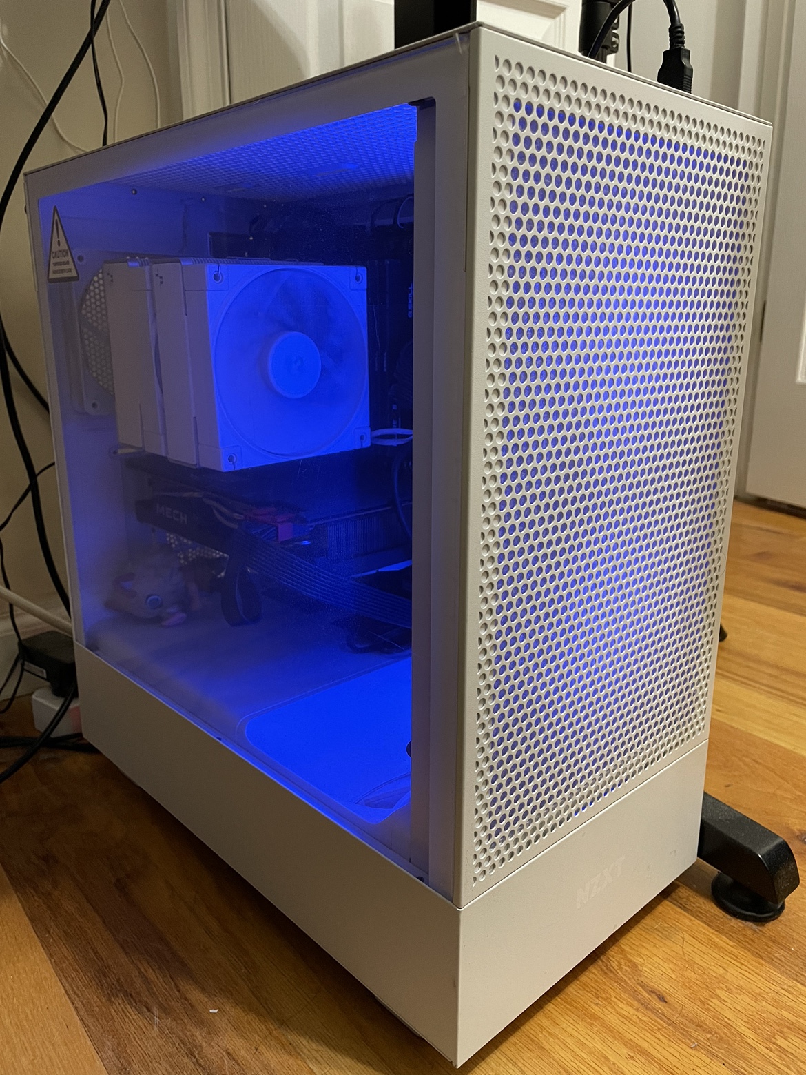 NZXT PC Case (H5 Flow RGB)