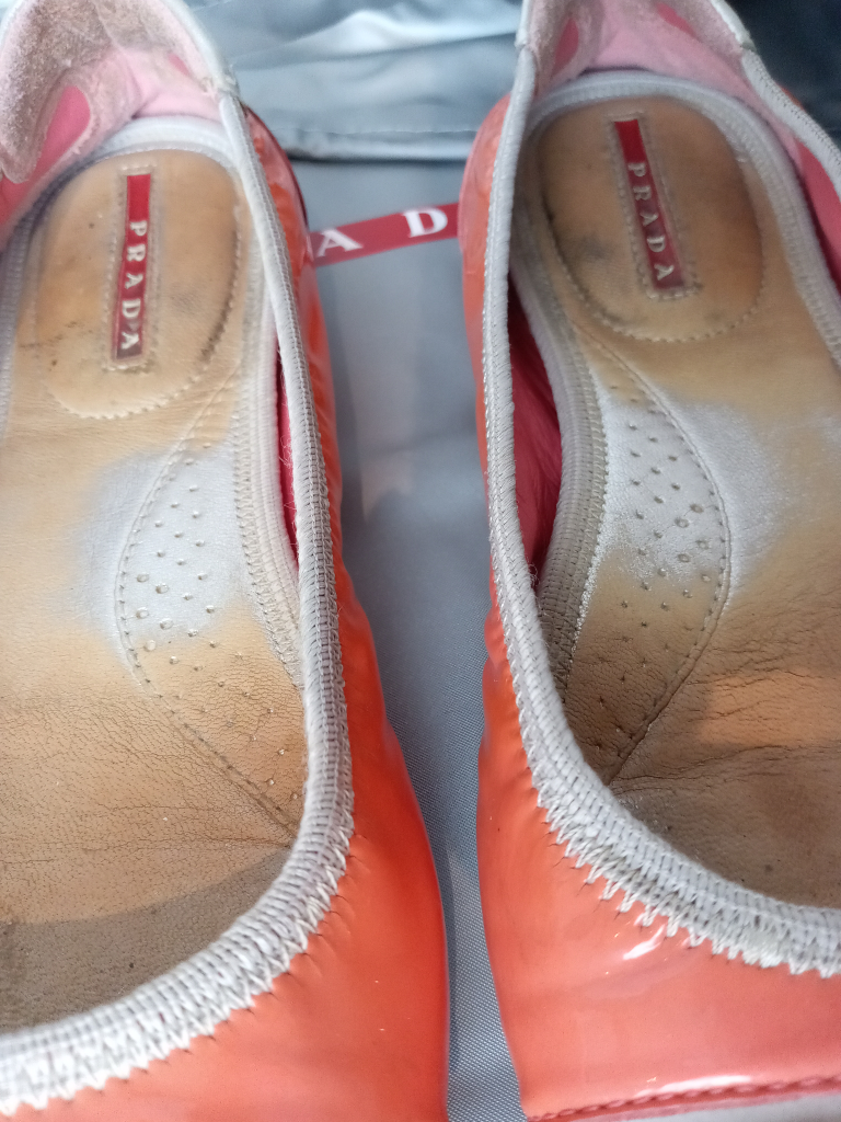 PRADA ballerina slippers + bag & box. Size 7 image indicator(2)