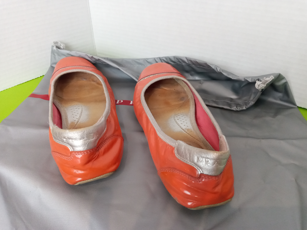PRADA ballerina slippers + bag & box. Size 7 image indicator(4)