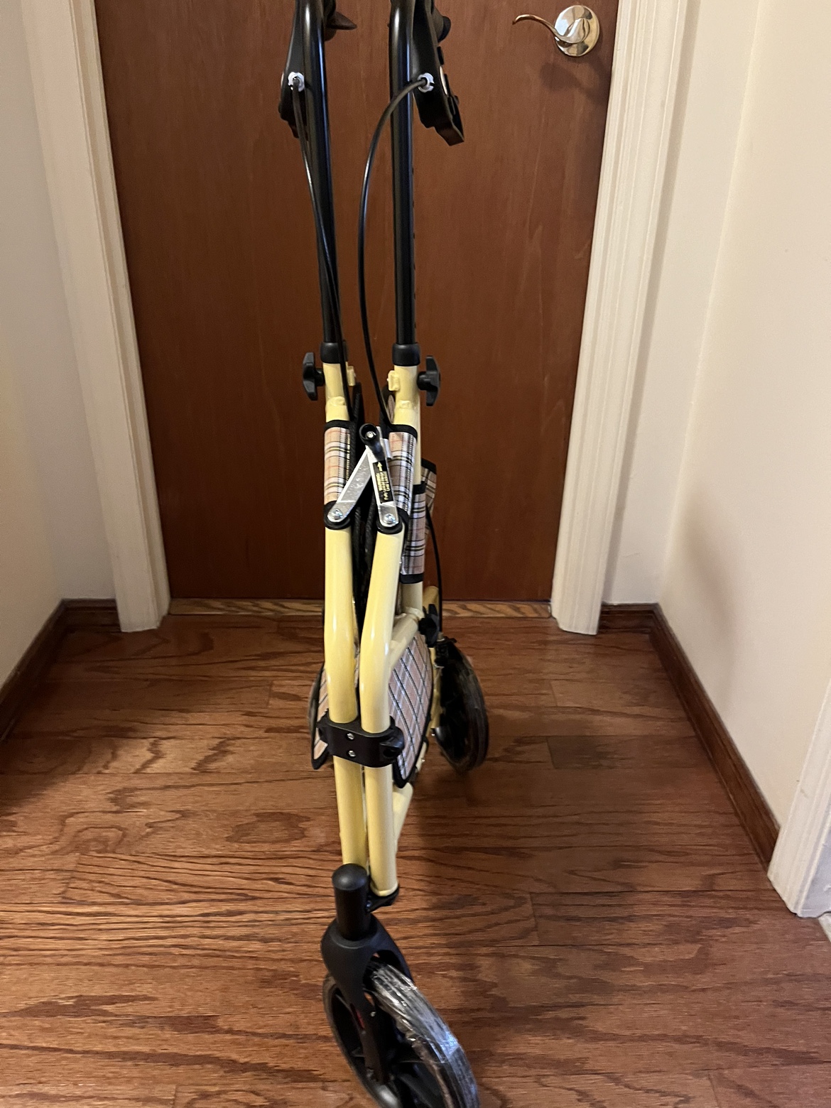 New Drive Winnie Walker Lite Supreme Rollater with Wheels - photo 5