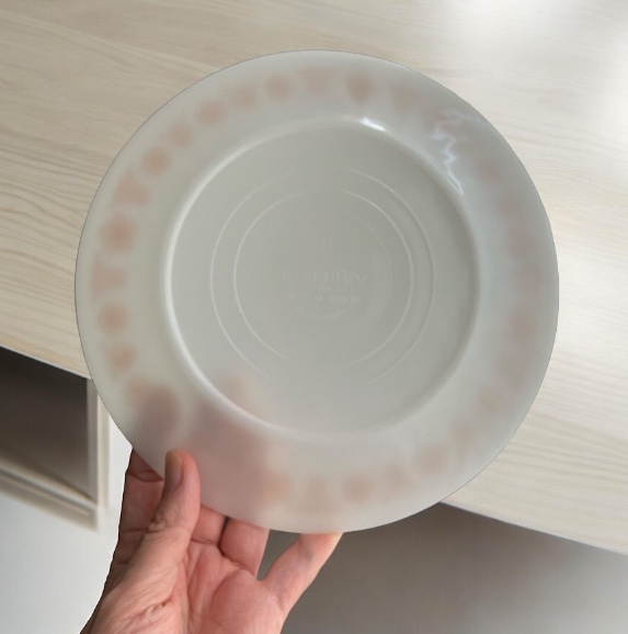 Termo Rey Milk Glass Dinner Plate Butterfly Gold Design 9"D image indicator(4)