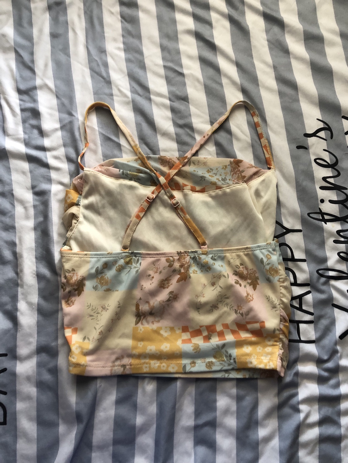 S size crop top image indicator(2)