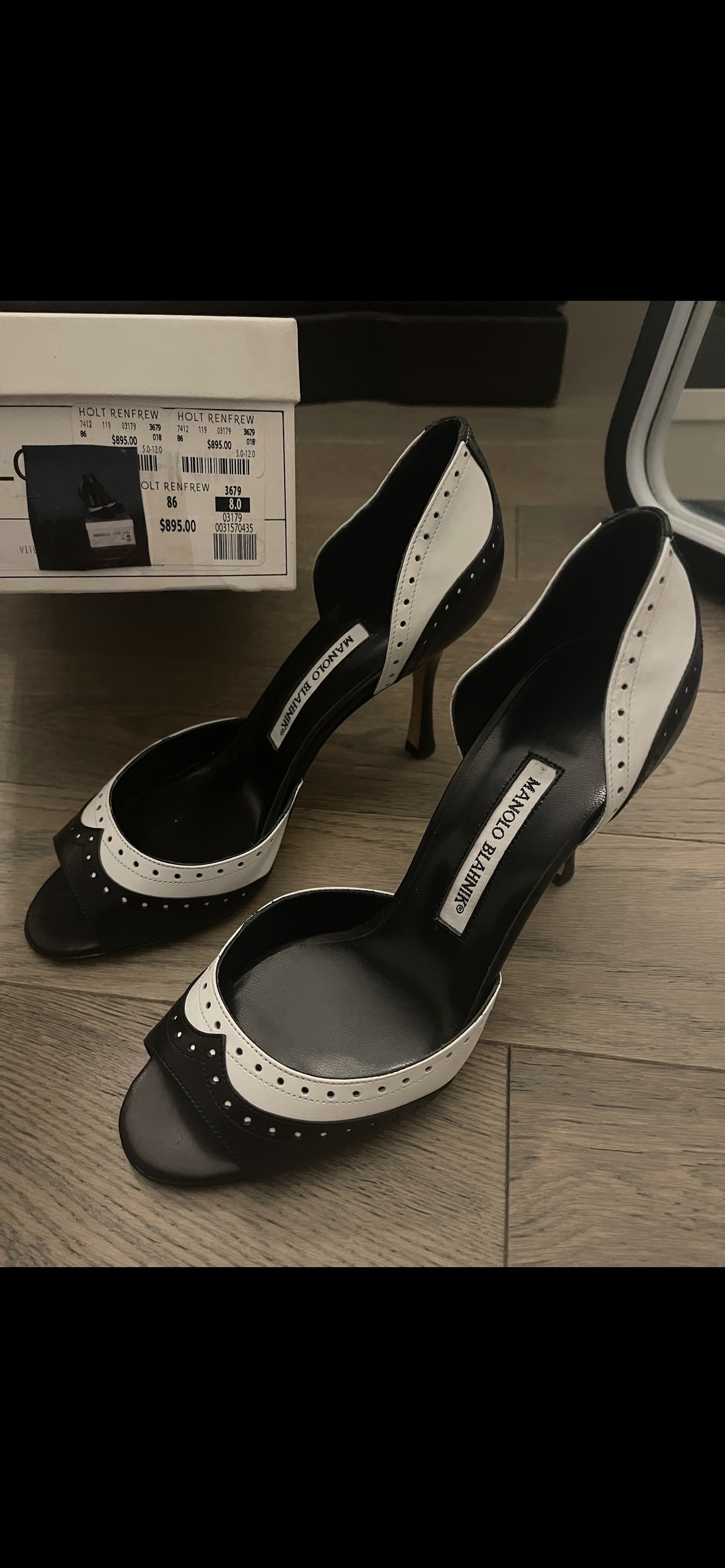 manolo blahnik size 8