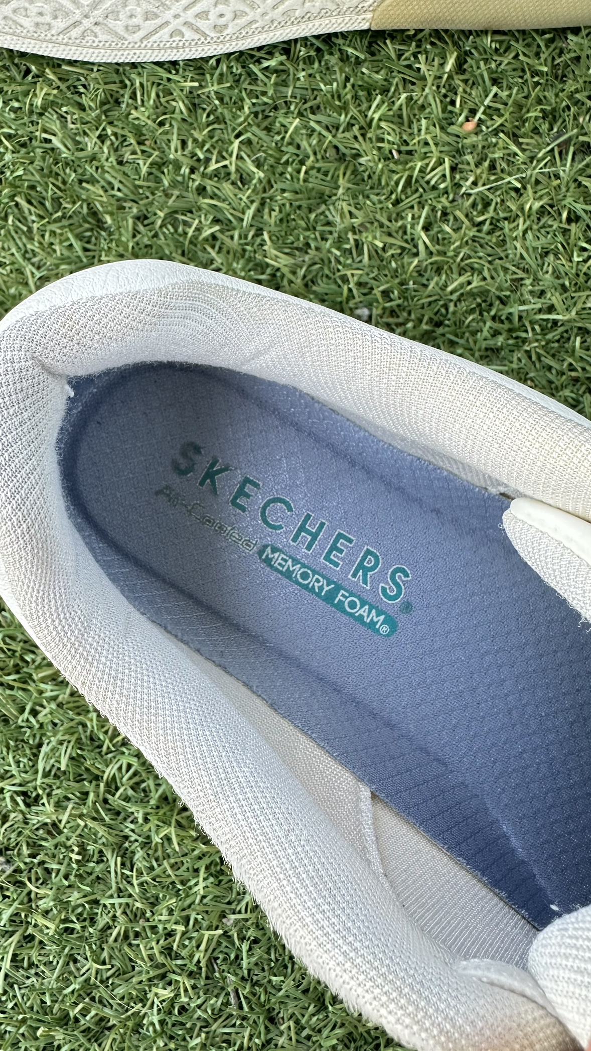 Sketchers memory form shoes Women 7.5 - photo 4