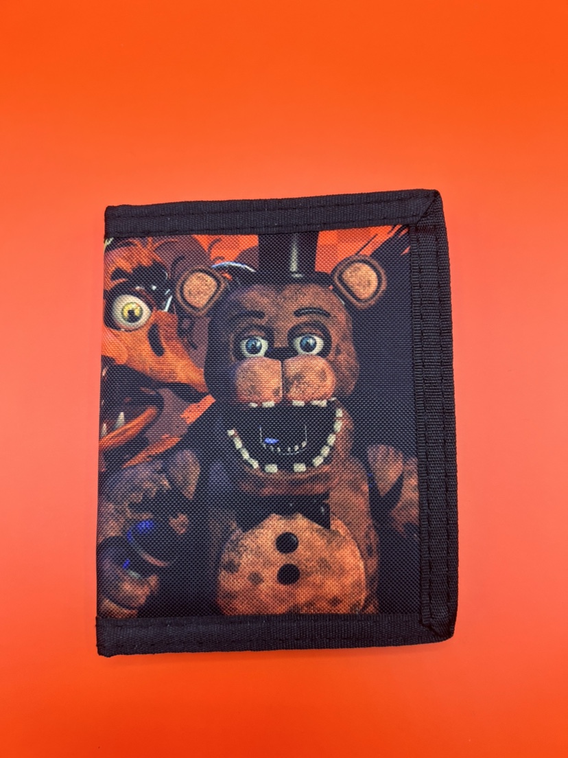 Five Nights at Freddy's  Hat and Bi-fold Wallet image indicator(3)