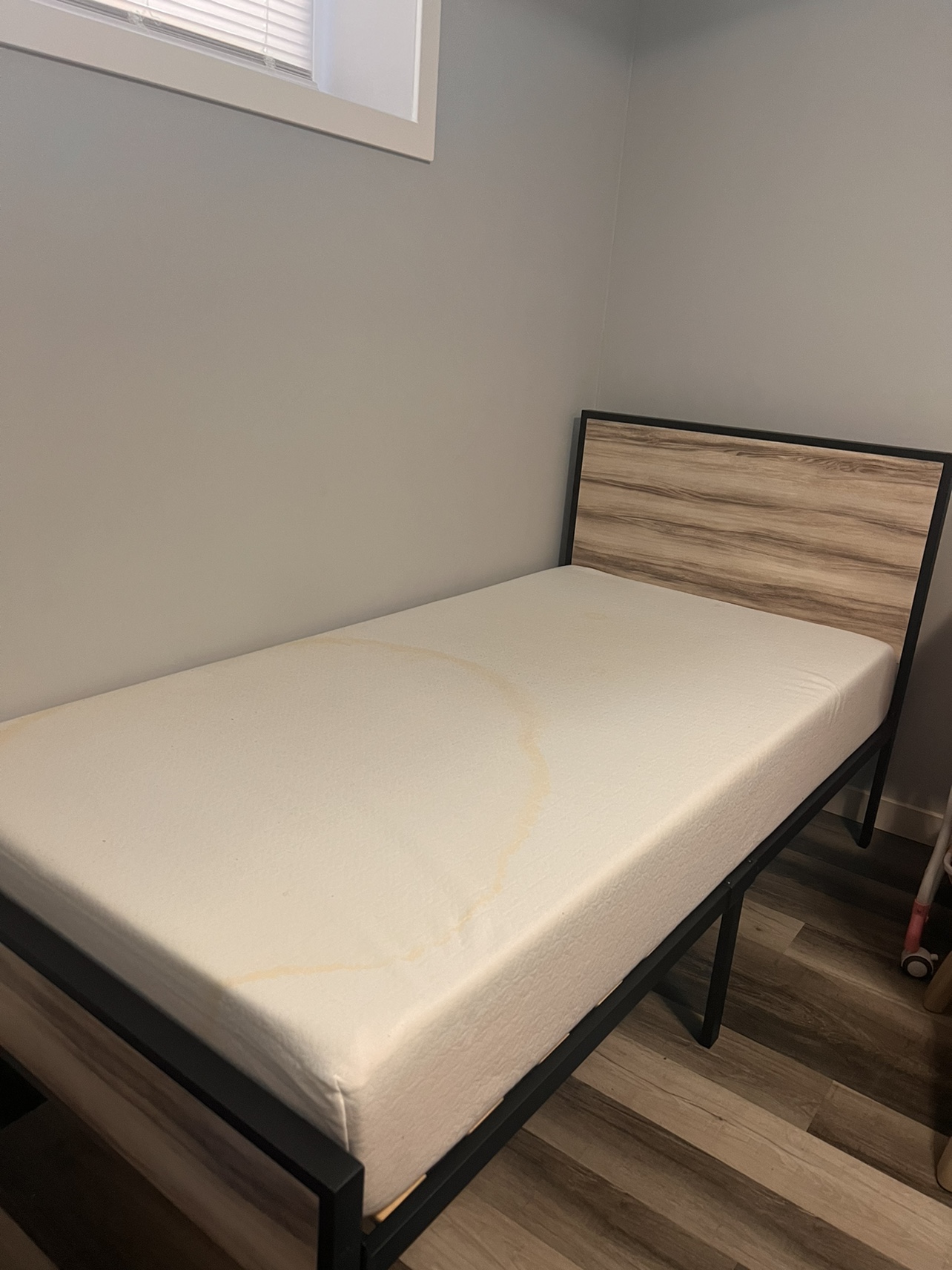 8-inch Memory Foam Twin Mattress