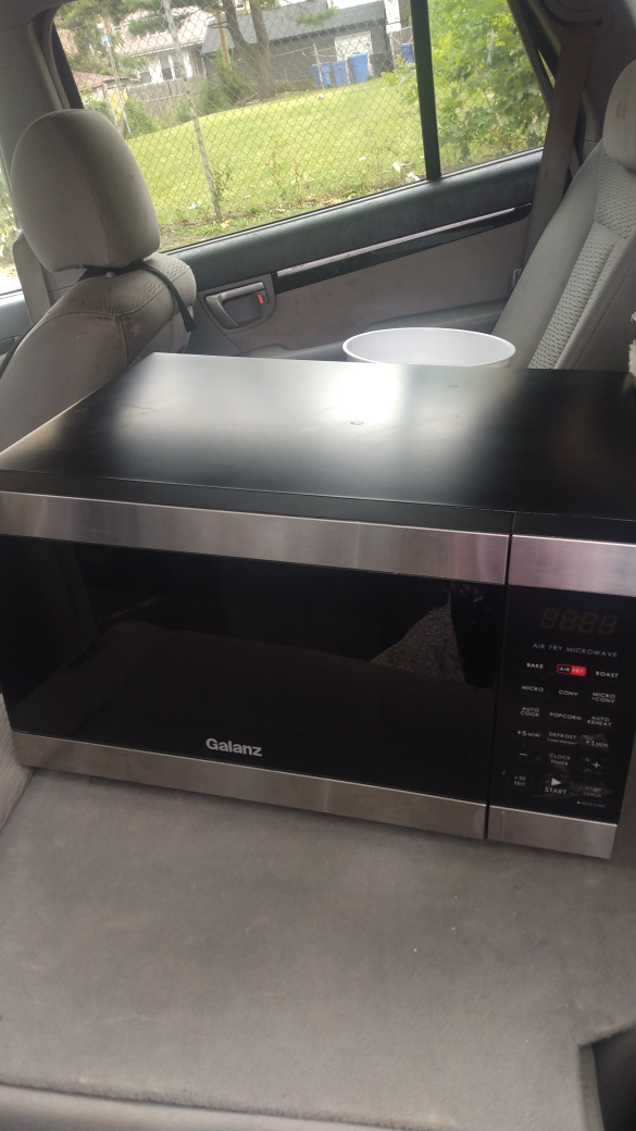 Microwave - photo 2