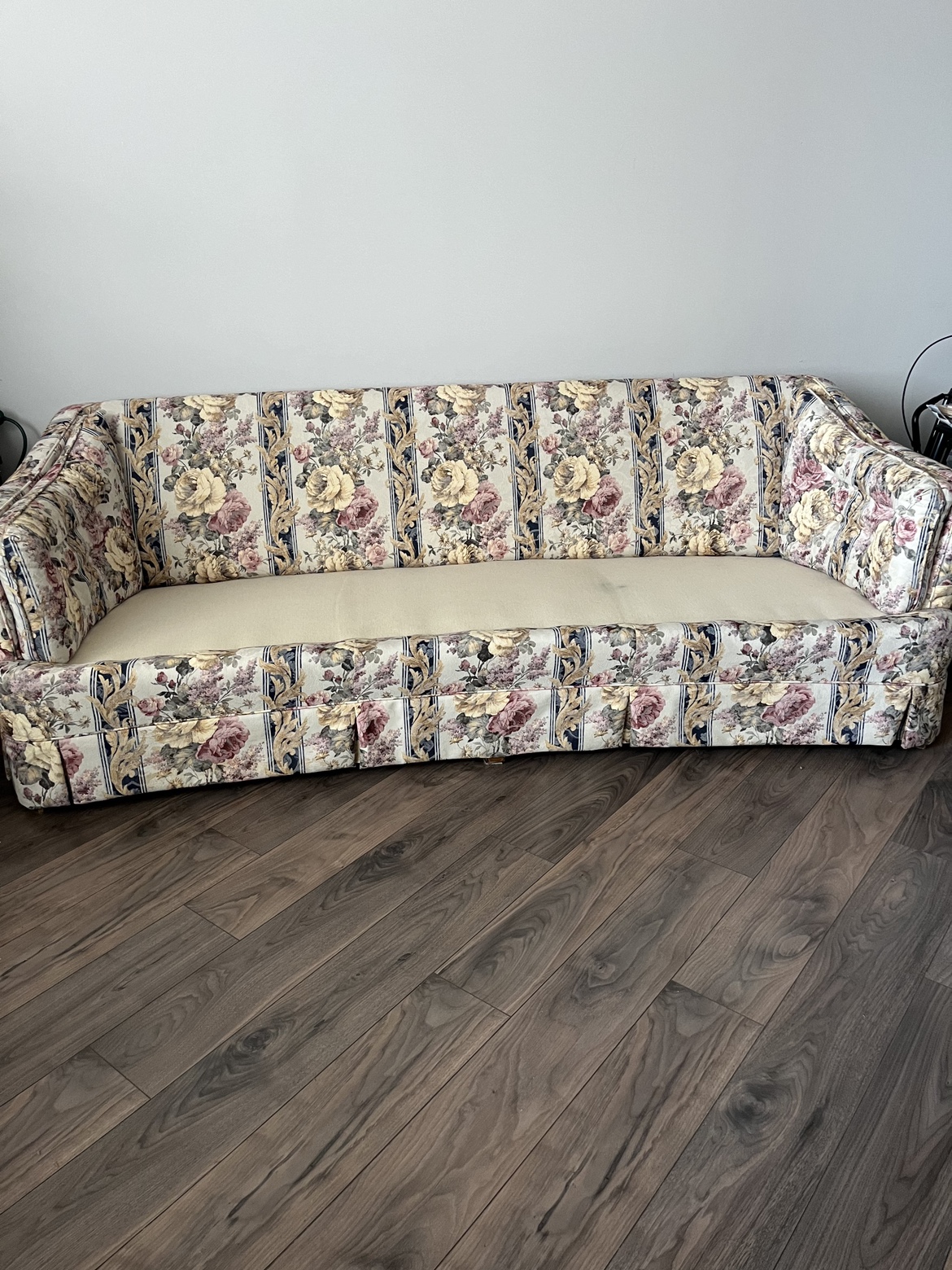3-Seater Couch/ Sofa - photo 3