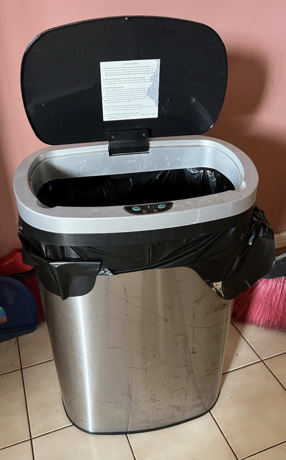 Kitchen Trash Can with Motion Sensors - photo 2