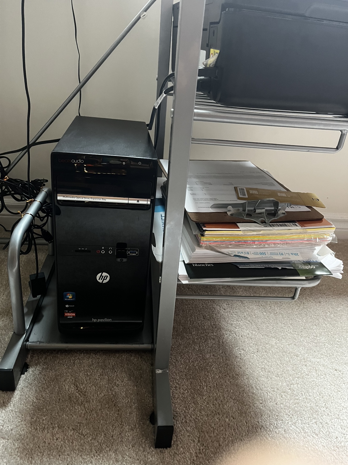 Glass computer desk - like new. image indicator(4)