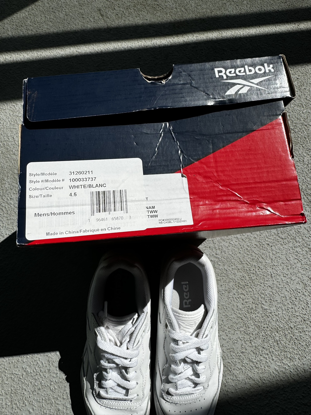 100% Authentic Reebok sneaker image indicator(7)