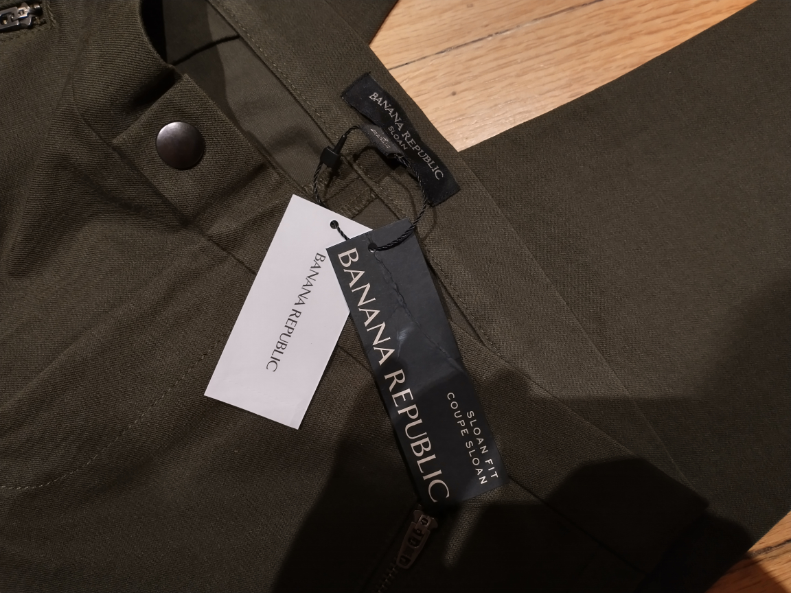 Banana Republic Green Slim Fit Trousers image indicator(3)