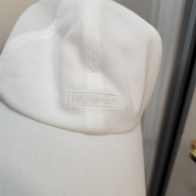 Lululemon Runner Hat