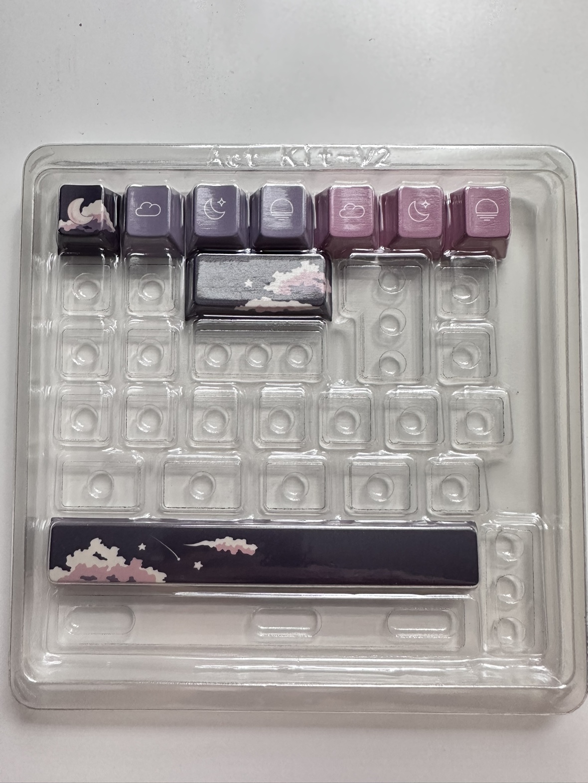 Discountinued Osume Dusk Novelty Keycap - photo 2