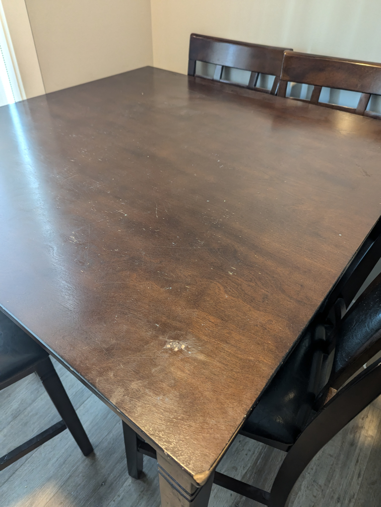 Table and four chairs - photo 4