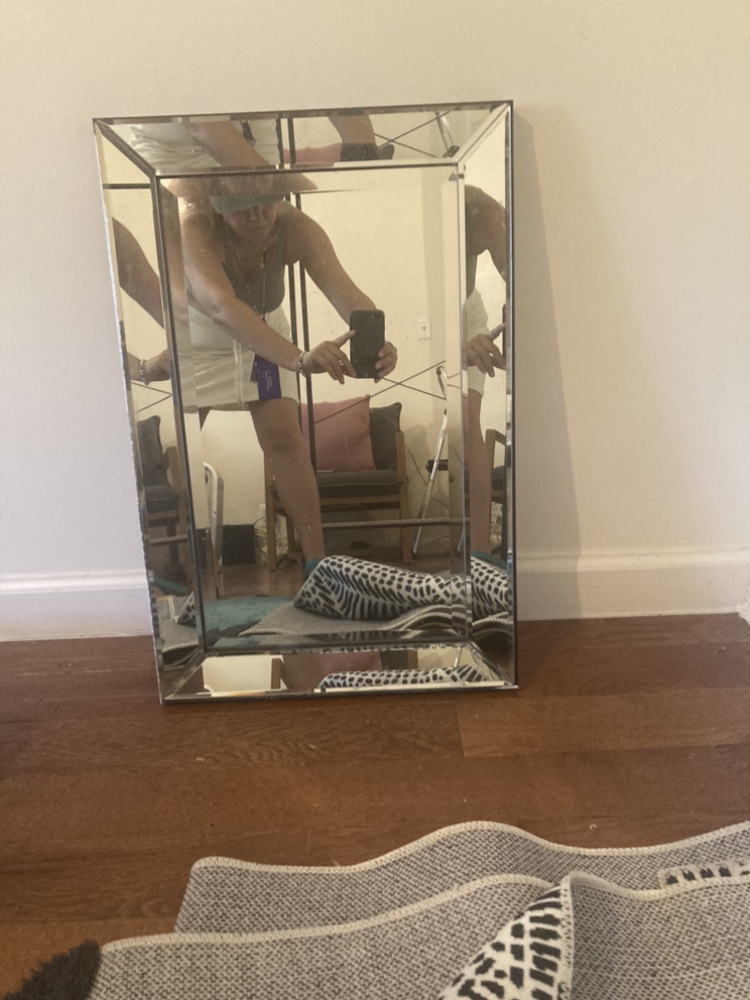 Wall mirror
